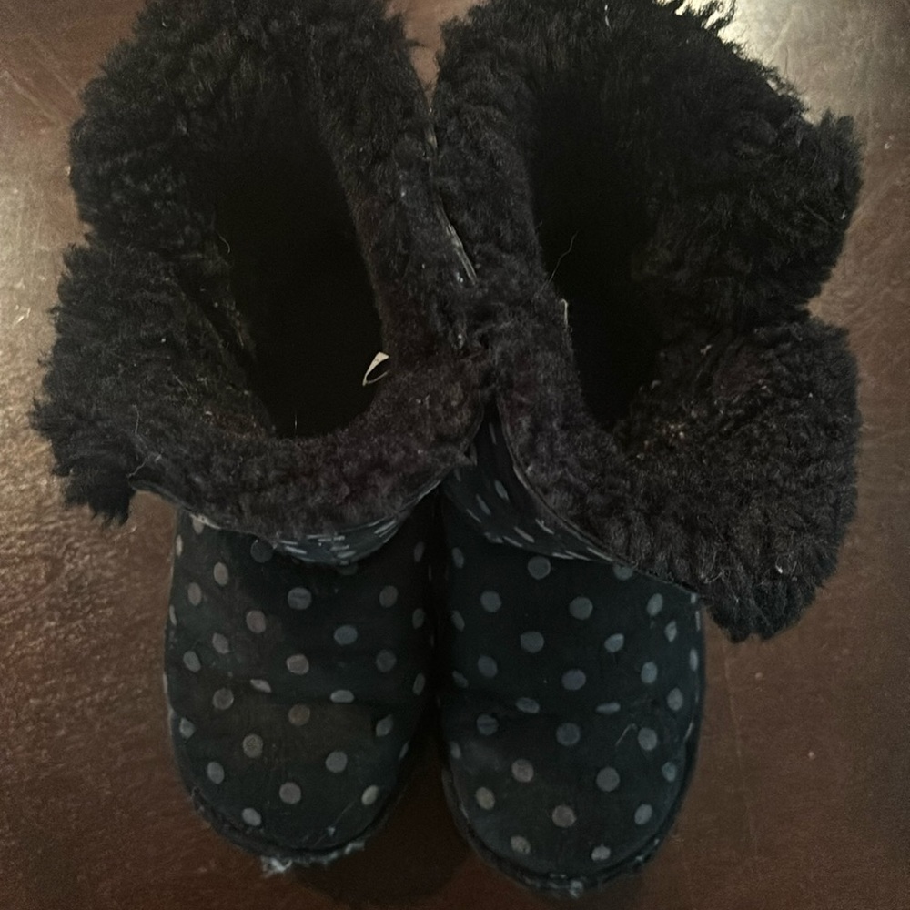 Girls size 2 black polka dot Uggs